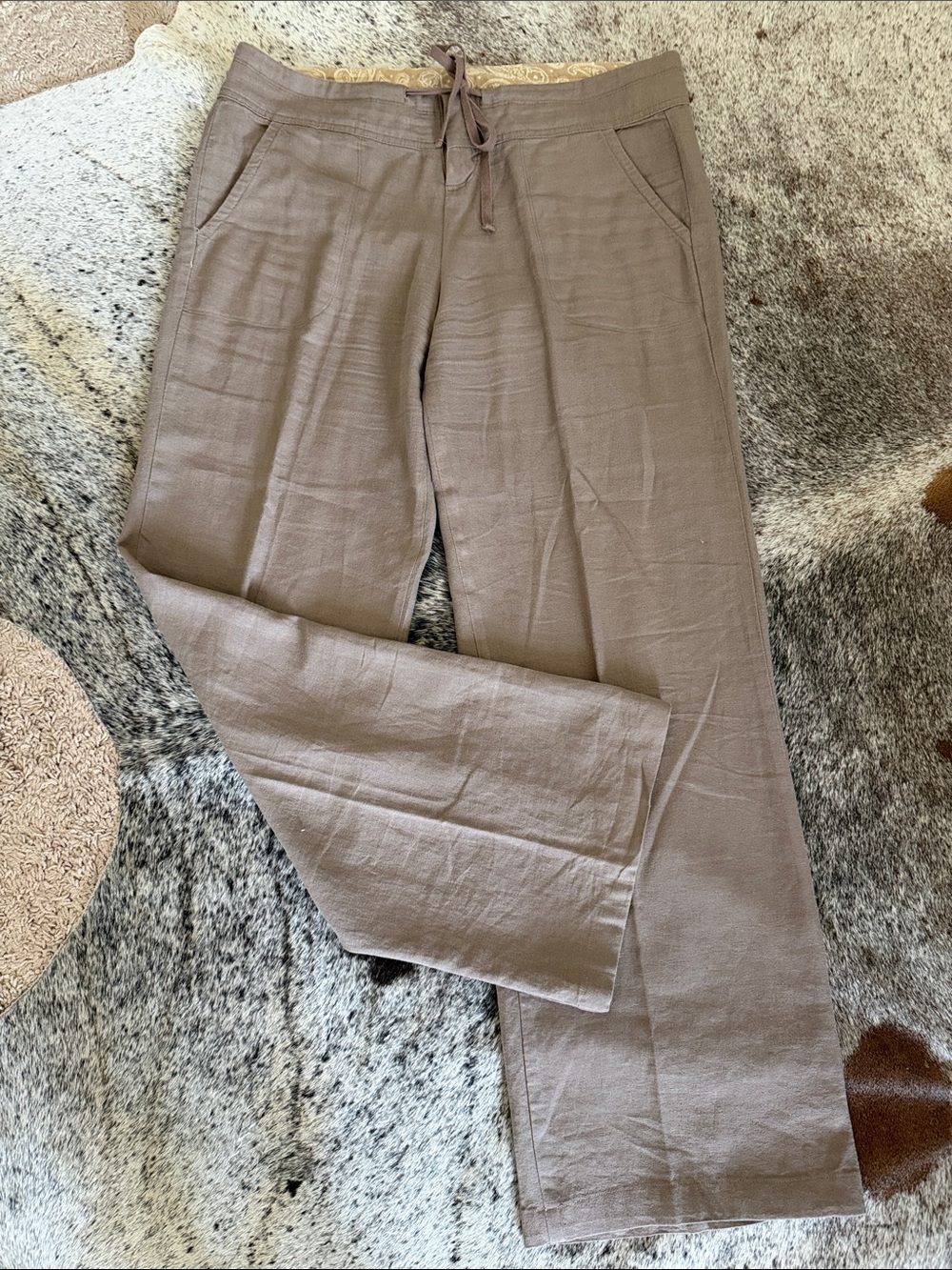 Love Tree women’s Drawstring linen blend pants in Taupe Brown